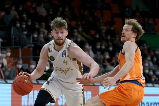 勇士般的逆 勇士般的逆