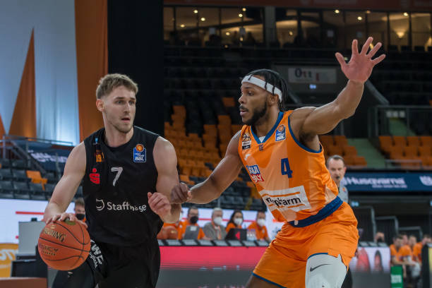 并送出关键 并送出关键