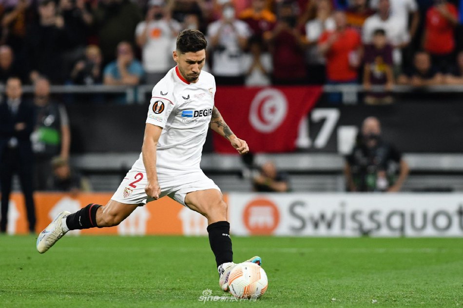 大赛中担任 大赛中担任